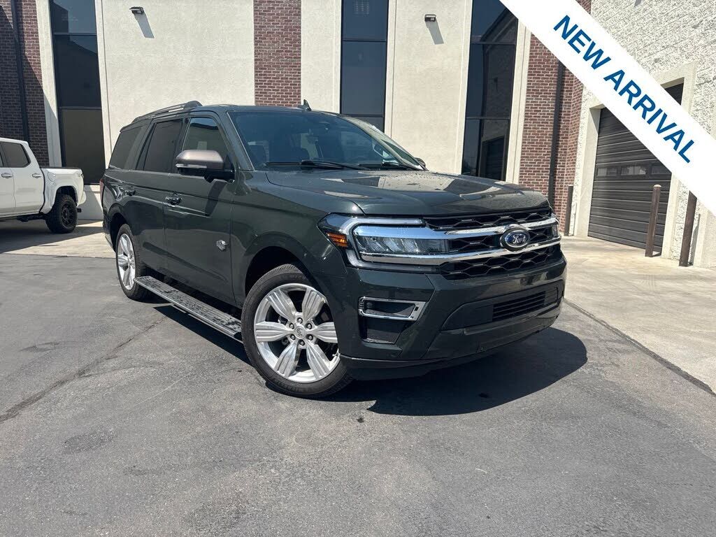 2023 FORD Expedition