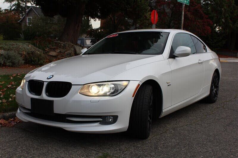 2012 BMW 3 Series