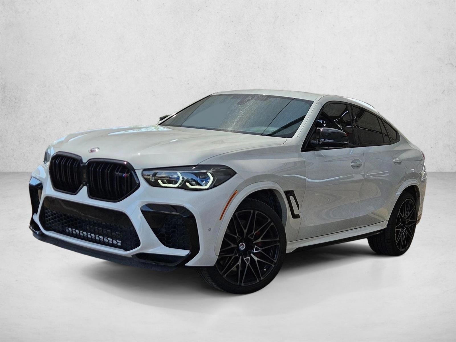2022 BMW X6