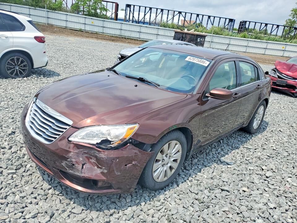 2013 CHRYSLER 200