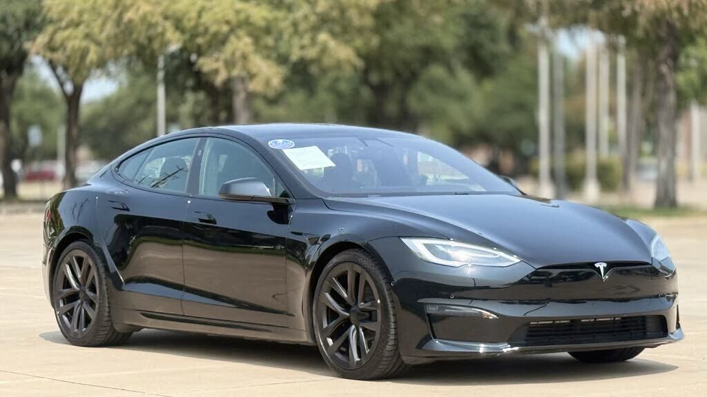 2021 TESLA Model S