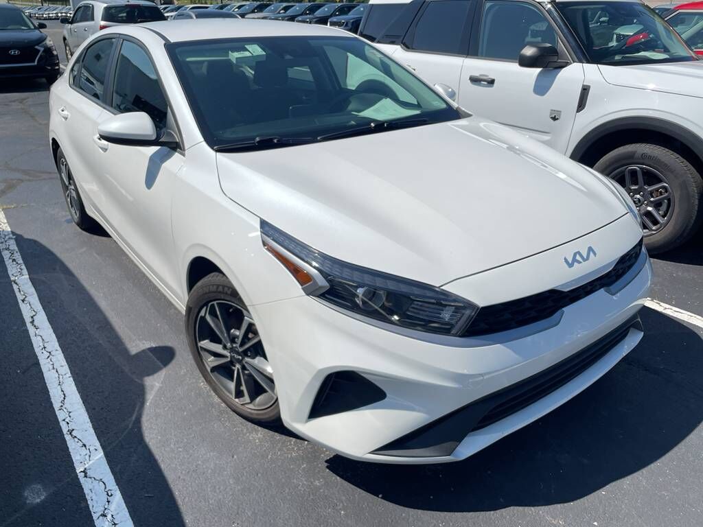 2024 KIA Forte