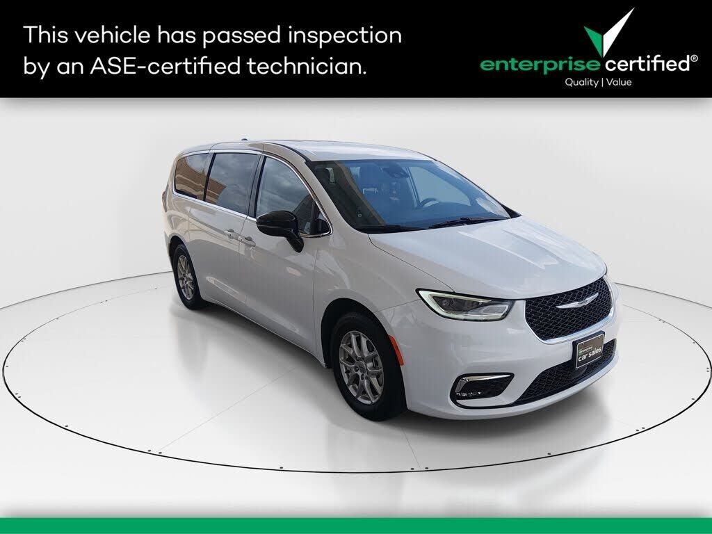 2024 CHRYSLER Pacifica
