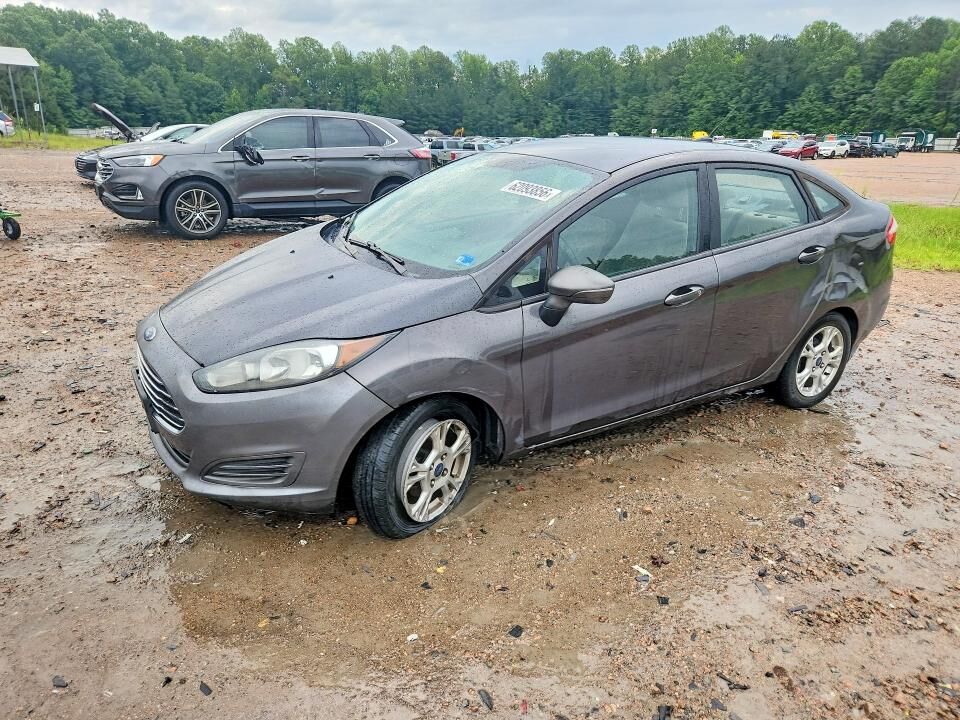 2015 FORD Fiesta