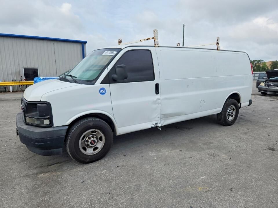 2017 GMC Savana