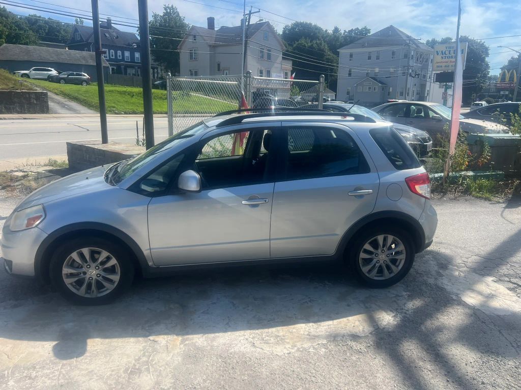 2010 SUZUKI SX4