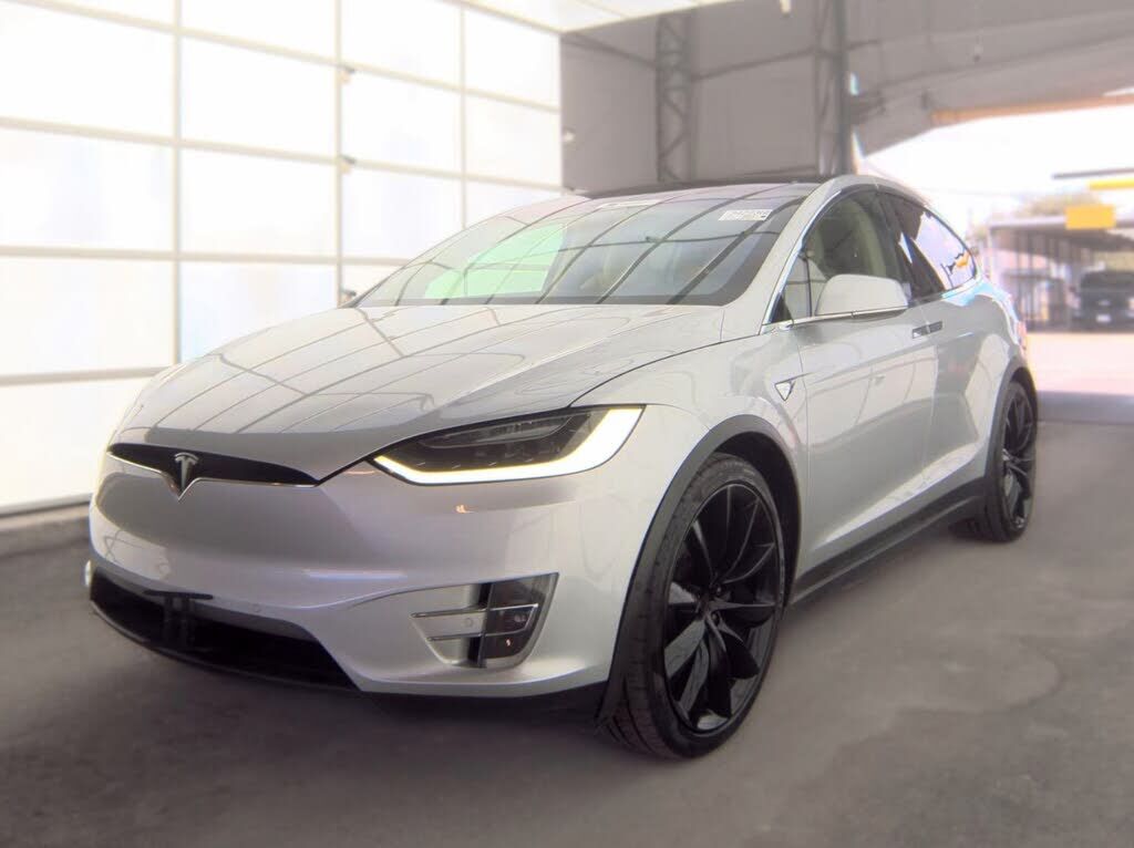 2018 TESLA Model X