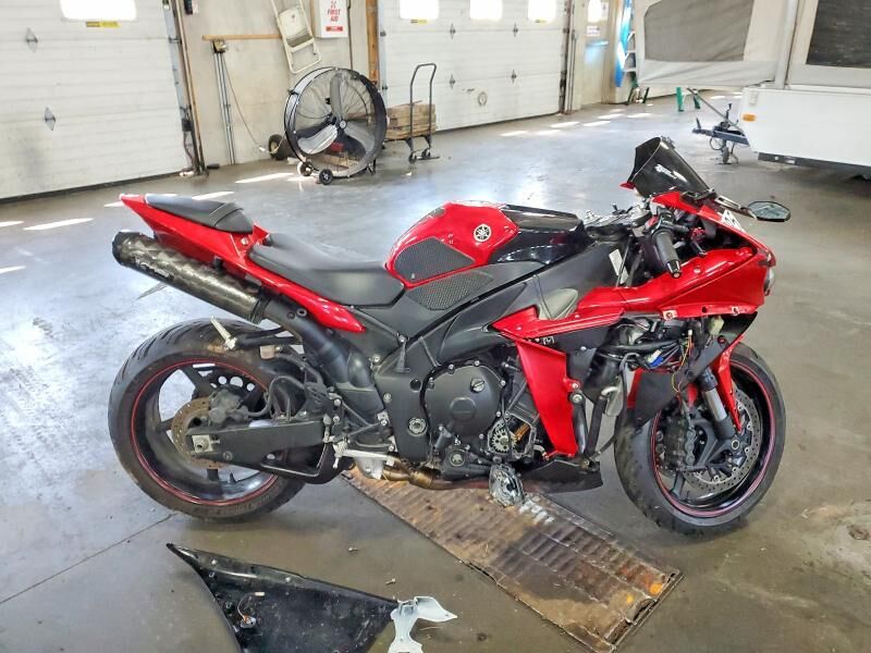 2013 YAMAHA YZF