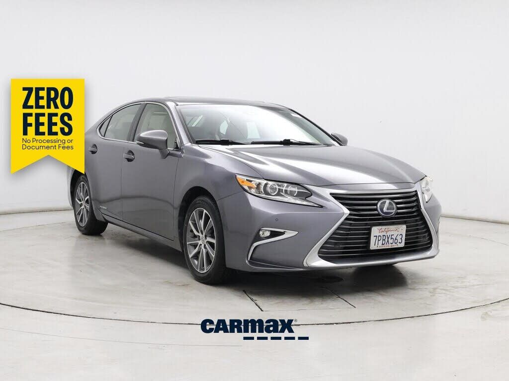 2016 LEXUS ES