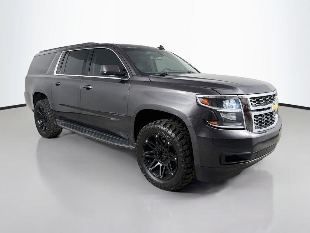 2018 CHEVROLET Suburban