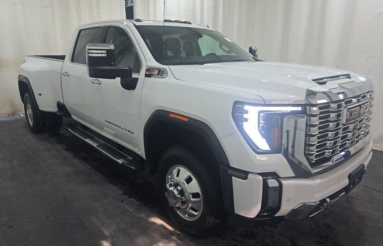 2025 GMC Sierra HD