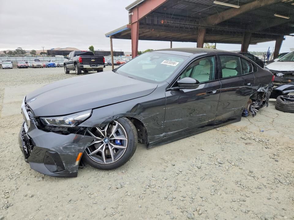 2024 BMW i5