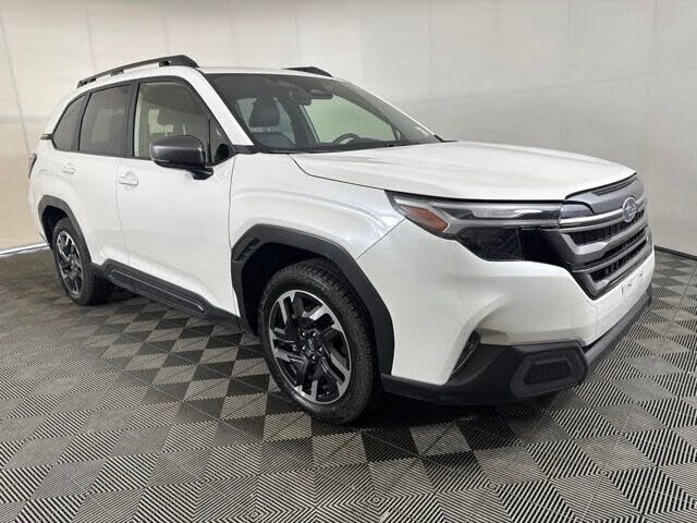 2025 SUBARU Forester