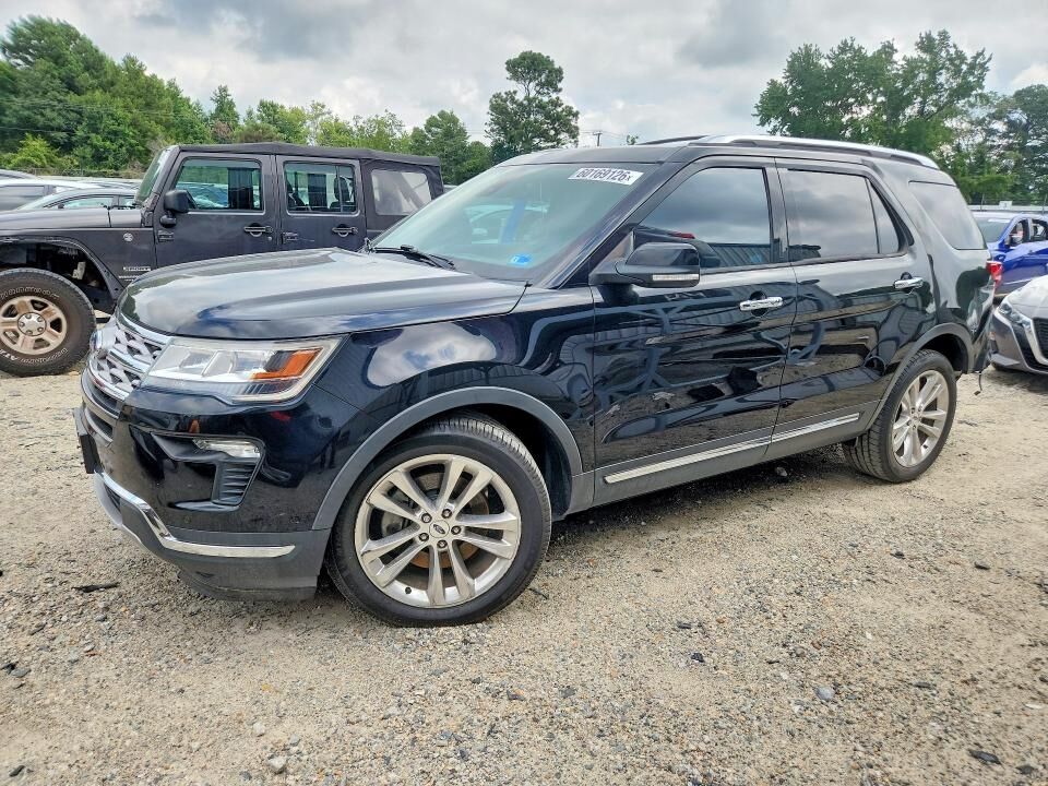 2018 FORD Explorer