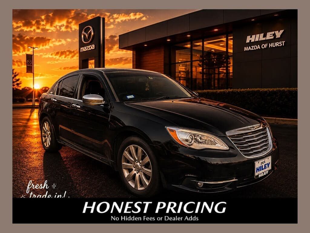 2013 CHRYSLER 200