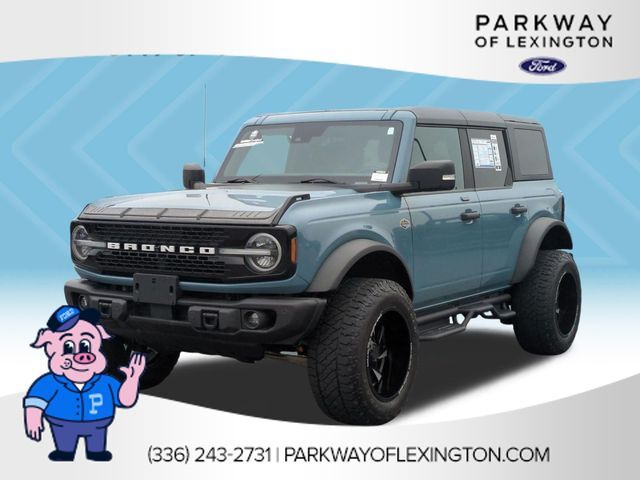 2023 FORD Bronco