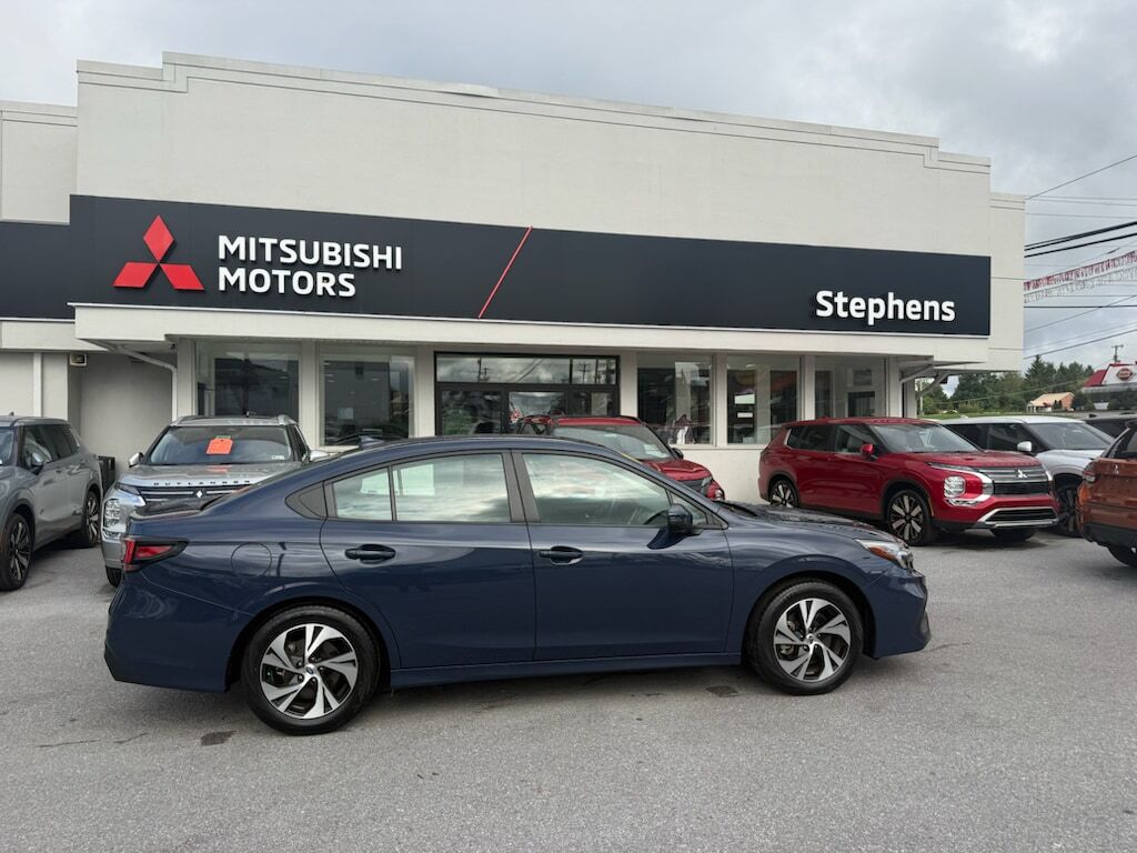 2025 SUBARU Legacy