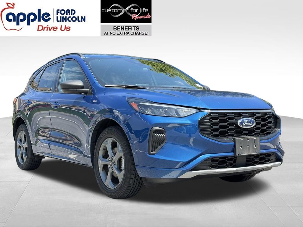 2023 FORD Escape