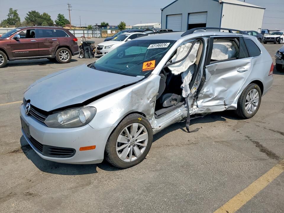 2012 VOLKSWAGEN Jetta SportWagen