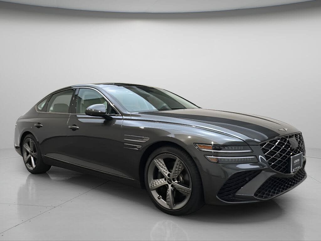 2025 GENESIS G80