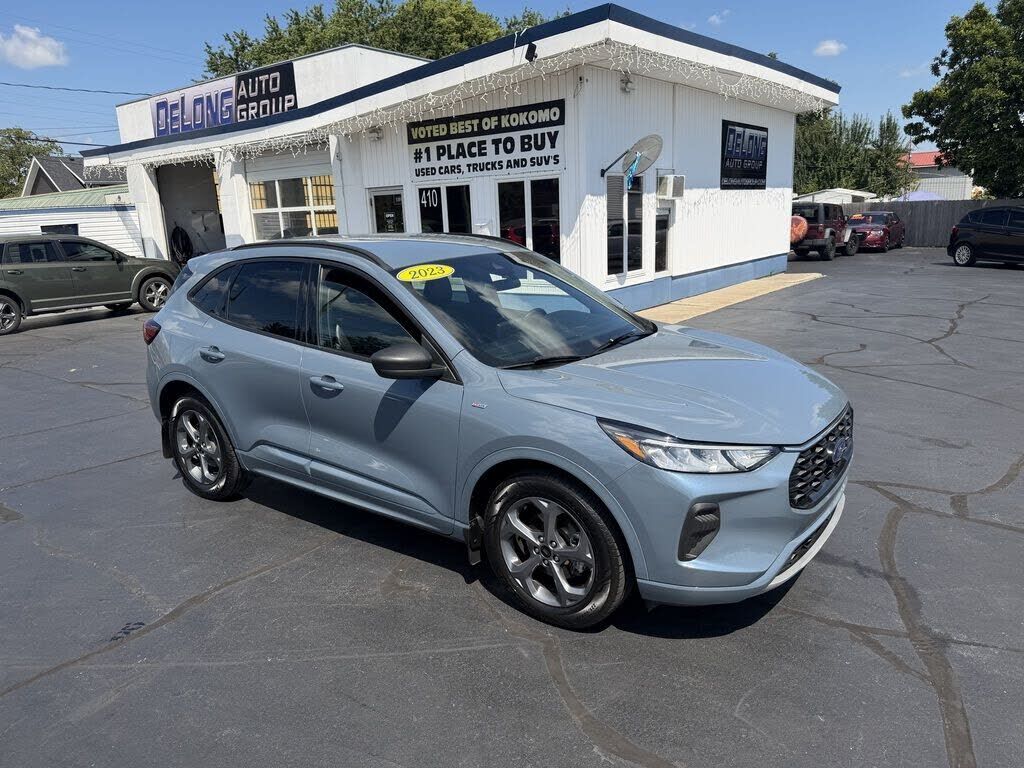2023 FORD Escape