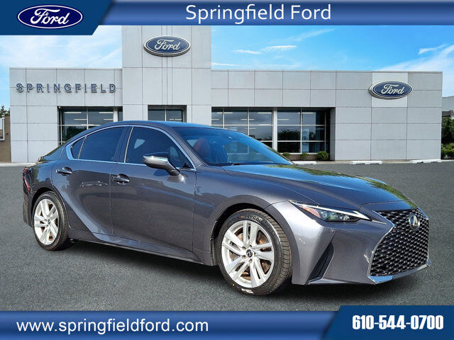 2021 LEXUS IS