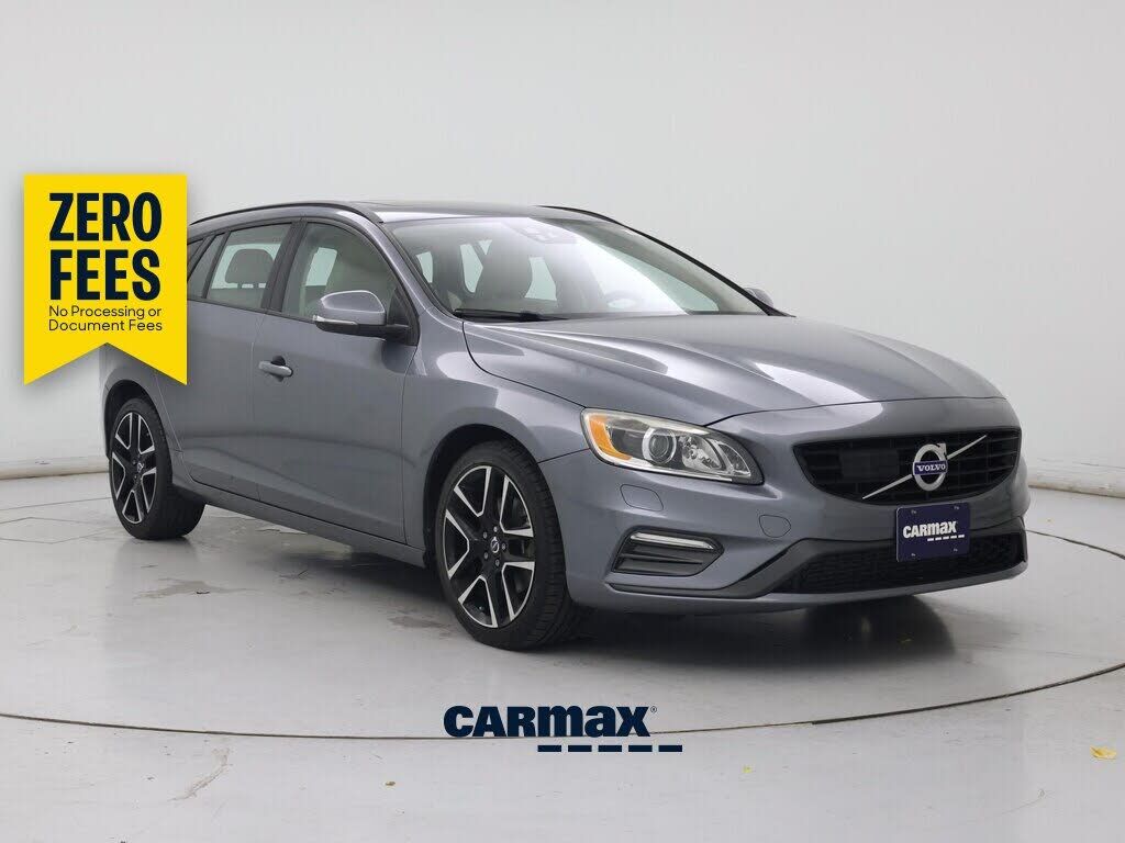 2018 VOLVO V60