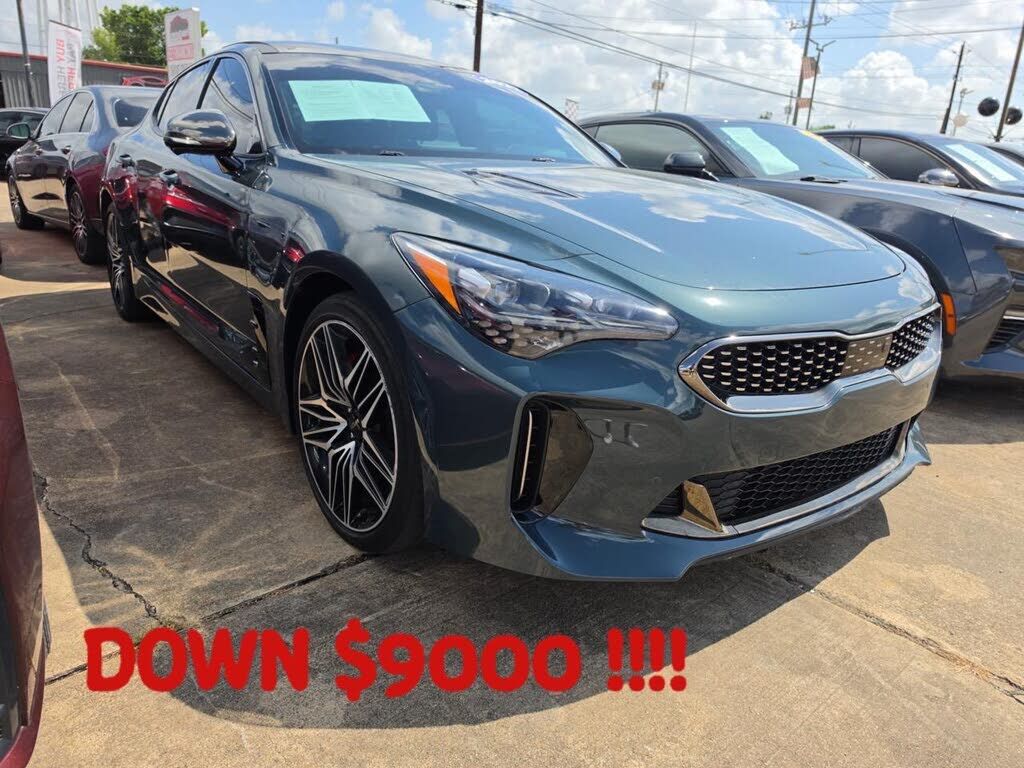 2022 KIA Stinger