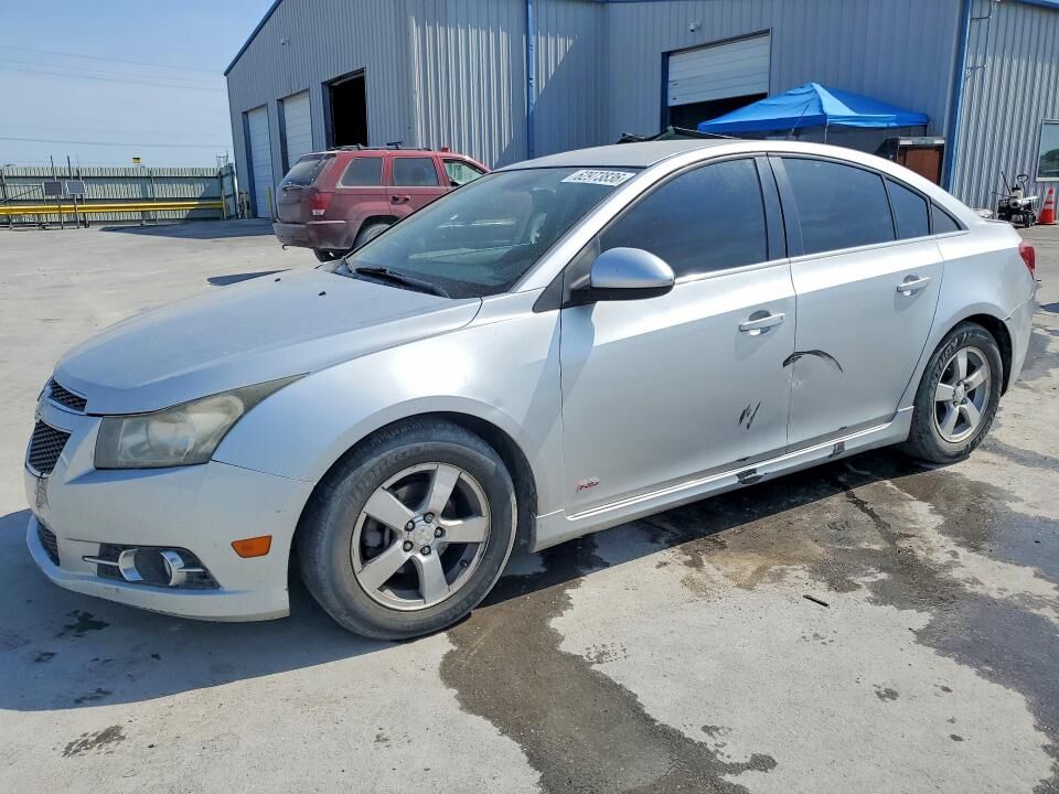 2014 CHEVROLET Cruze