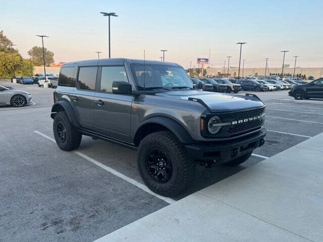 2025 FORD Bronco