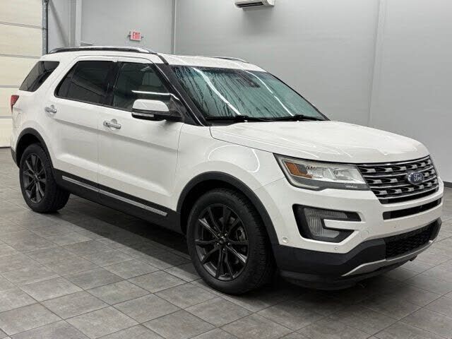 2017 FORD Explorer