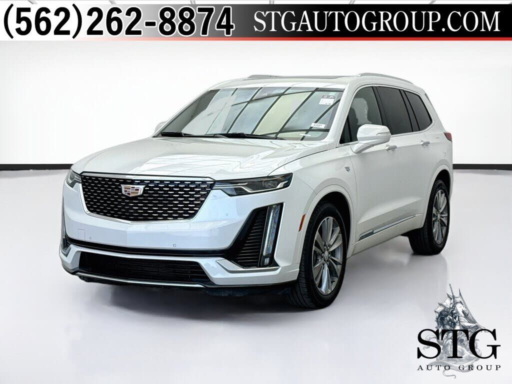 2022 CADILLAC XT6