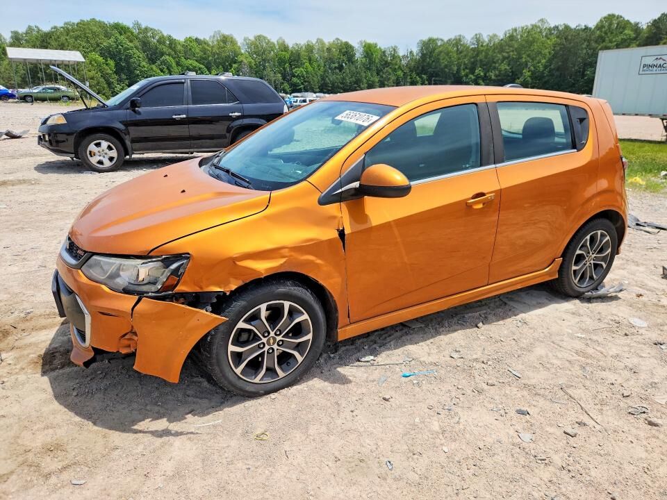 2017 CHEVROLET Sonic