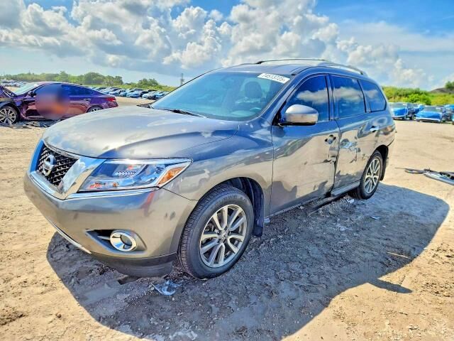 2016 NISSAN Pathfinder