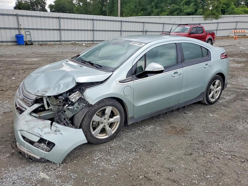 2013 CHEVROLET Volt