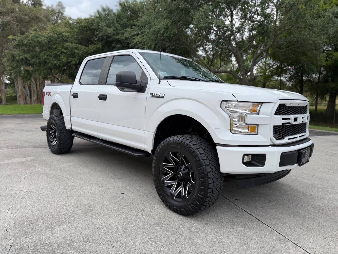 2017 FORD F-150