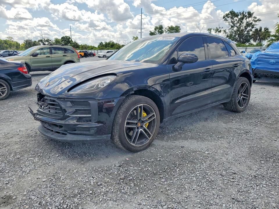 2021 PORSCHE Macan