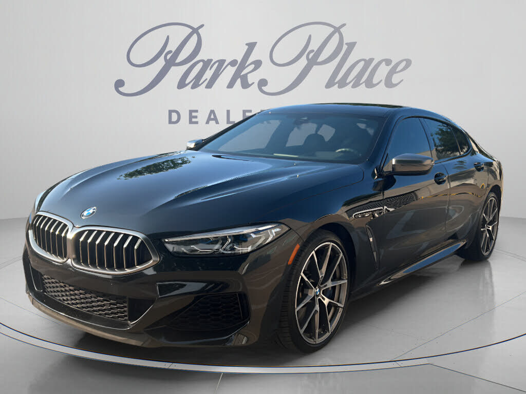 2020 BMW M8