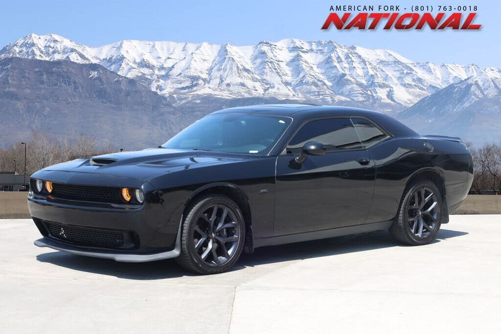 2016 DODGE Challenger