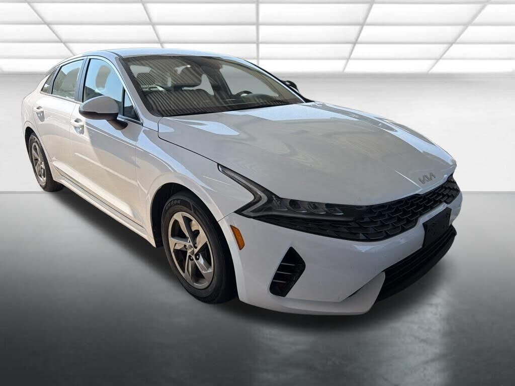 2022 KIA K5