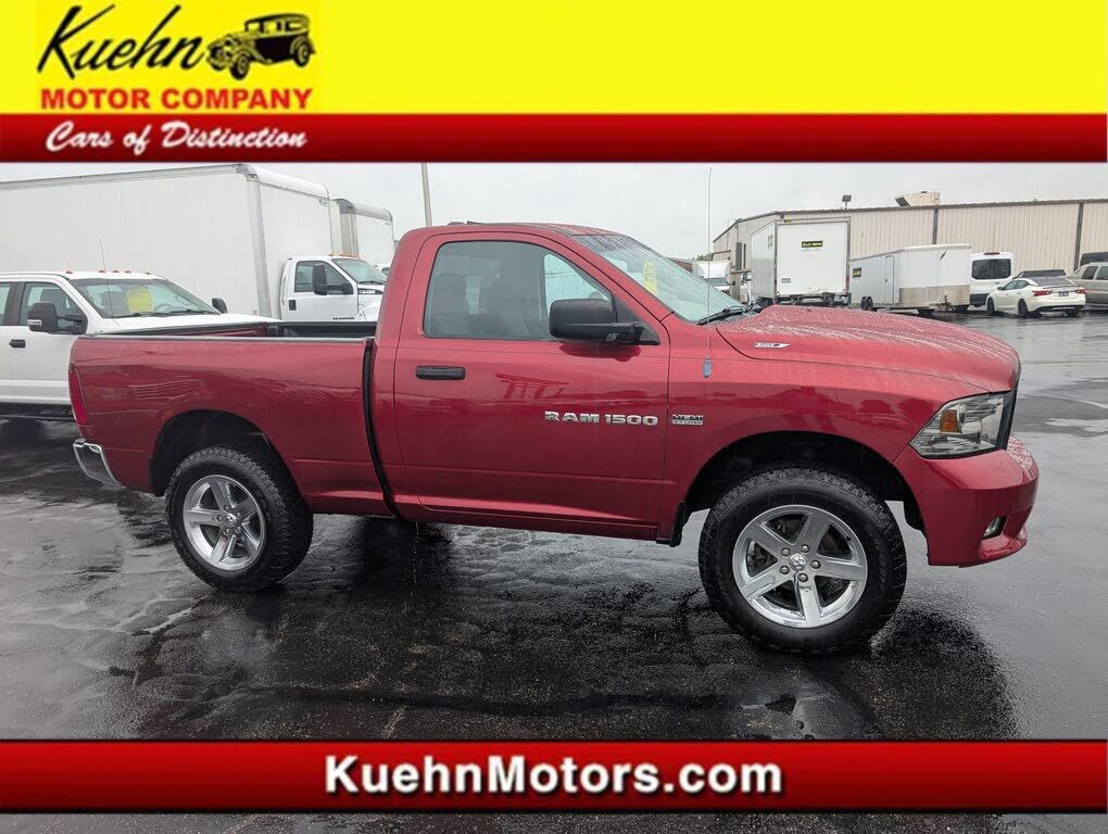 2012 DODGE Ram