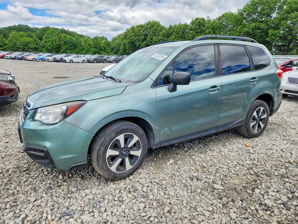 2017 SUBARU Forester