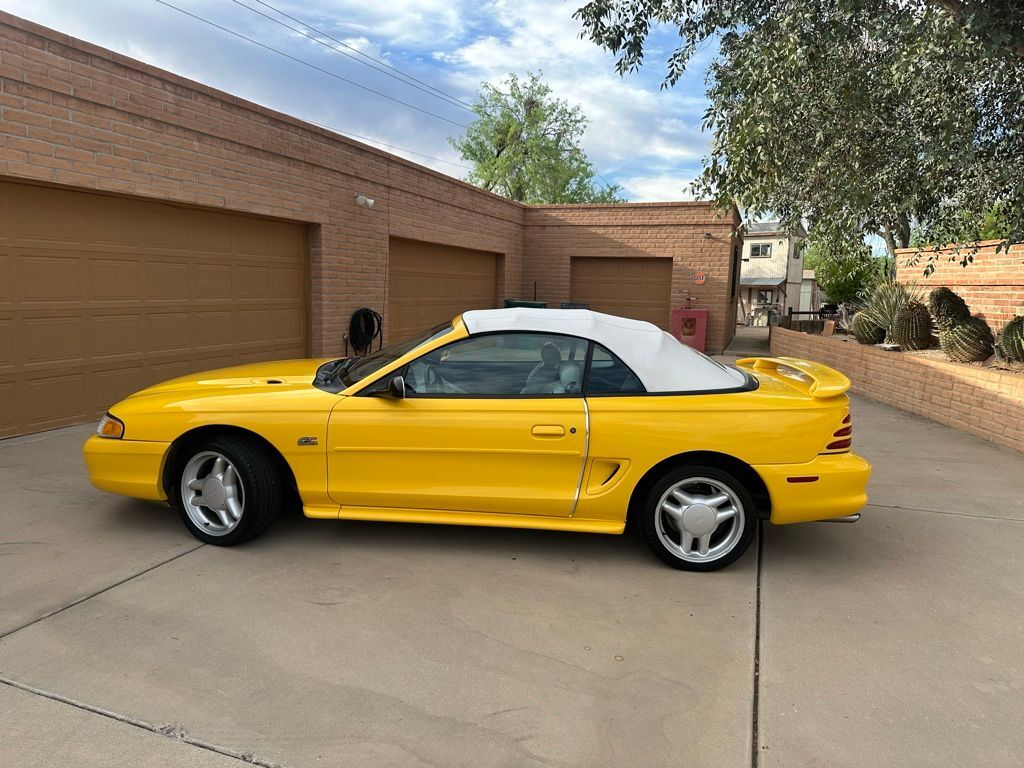 1994 FORD Mustang
