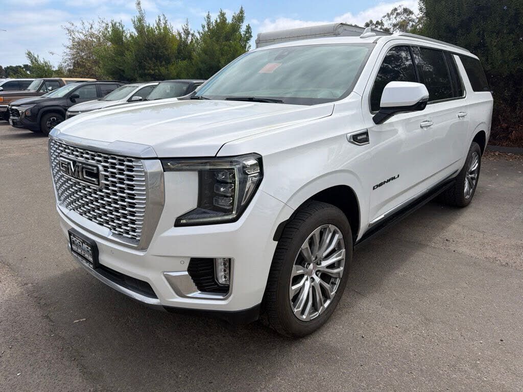 2022 GMC Yukon XL