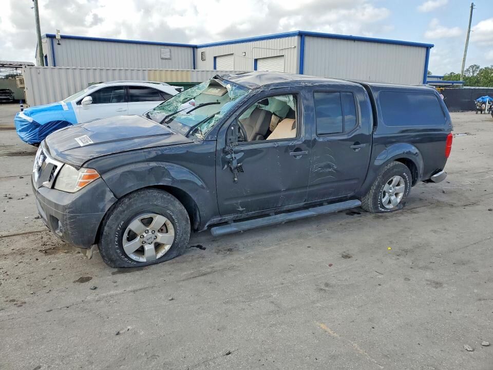 2012 NISSAN Frontier
