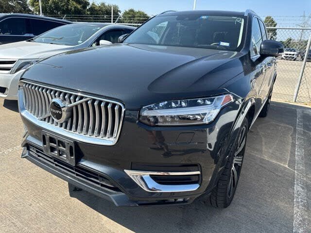2021 VOLVO XC90