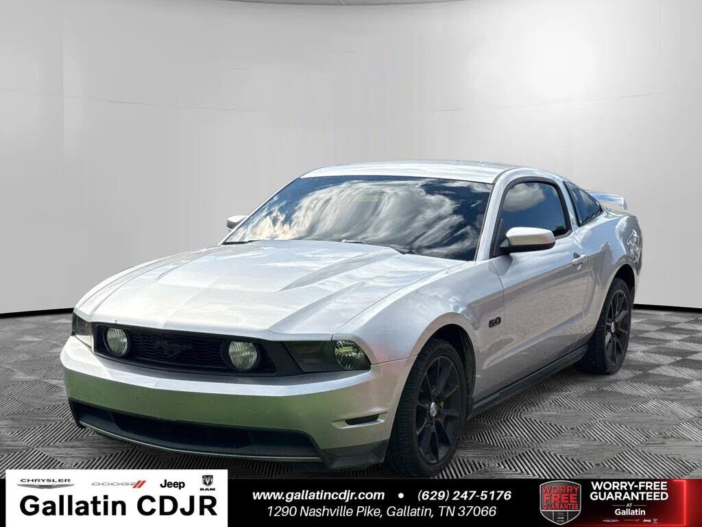 2011 FORD Mustang