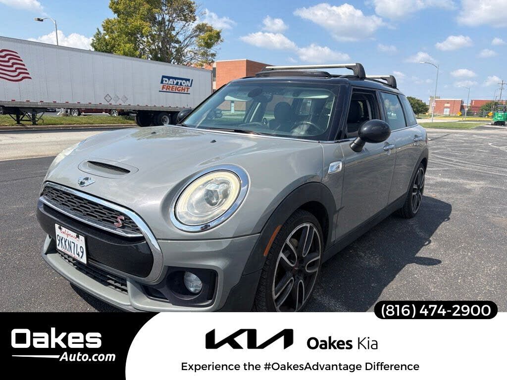 2016 MINI Clubman
