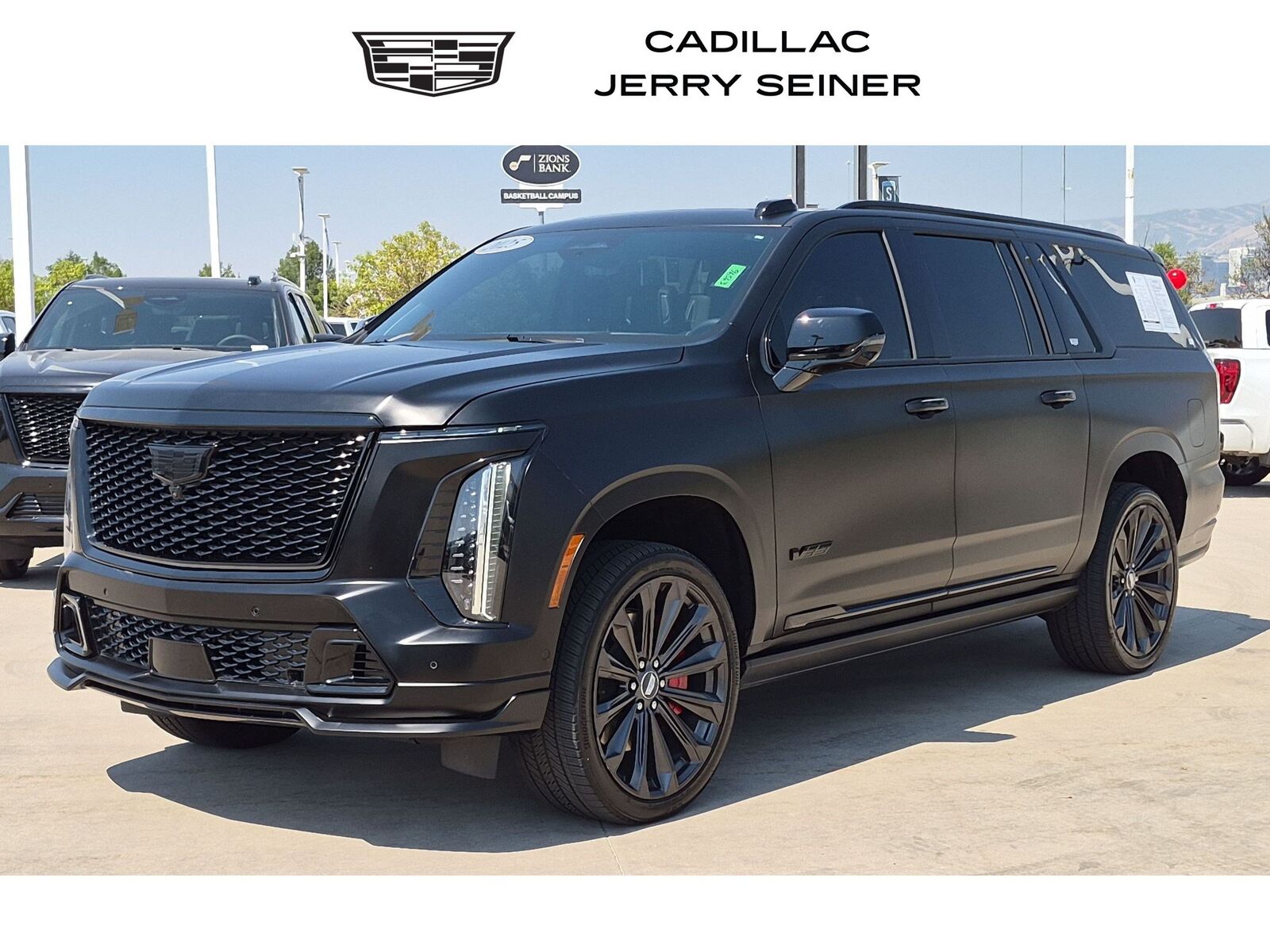 2025 CADILLAC Escalade ESV