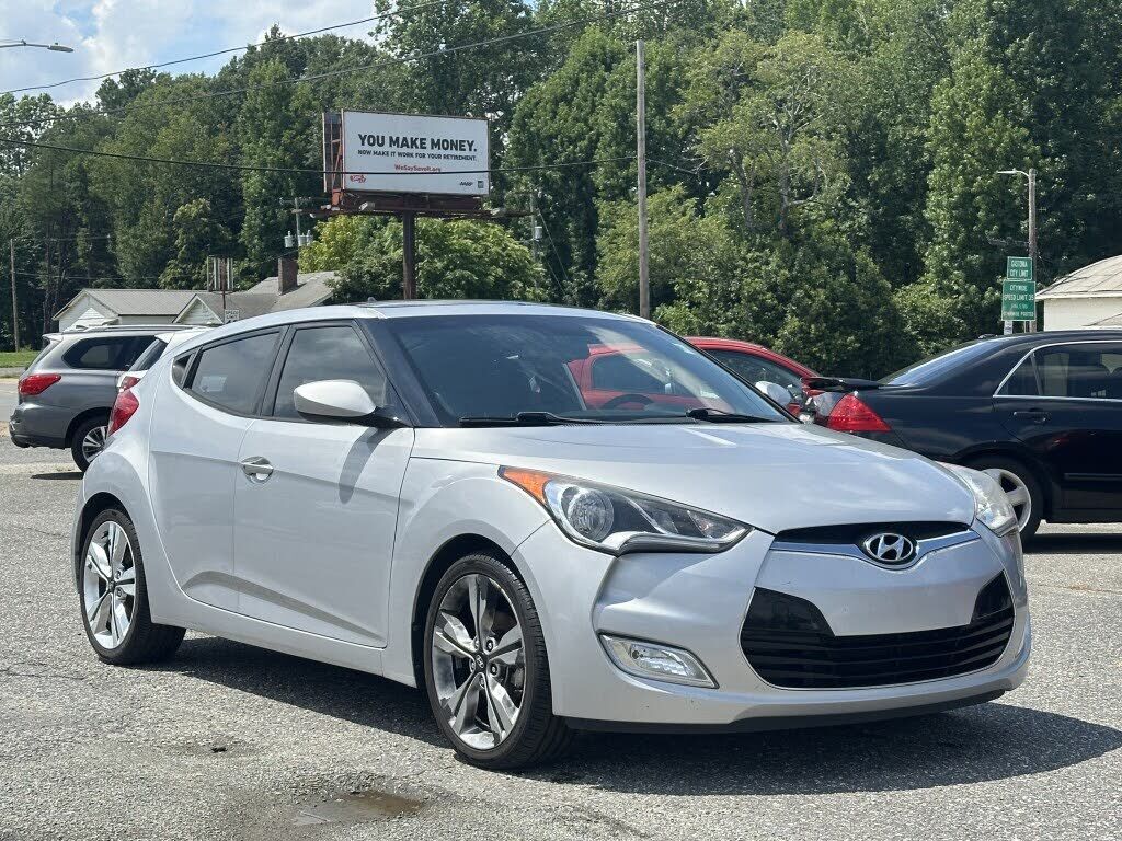 2017 HYUNDAI Veloster